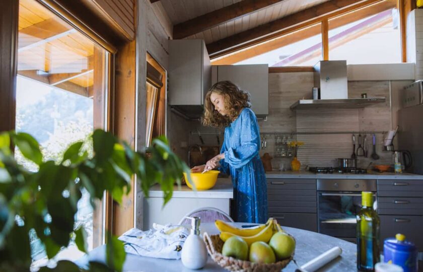 Comment choisir le plan de travail idéal pour une petite cuisine ?