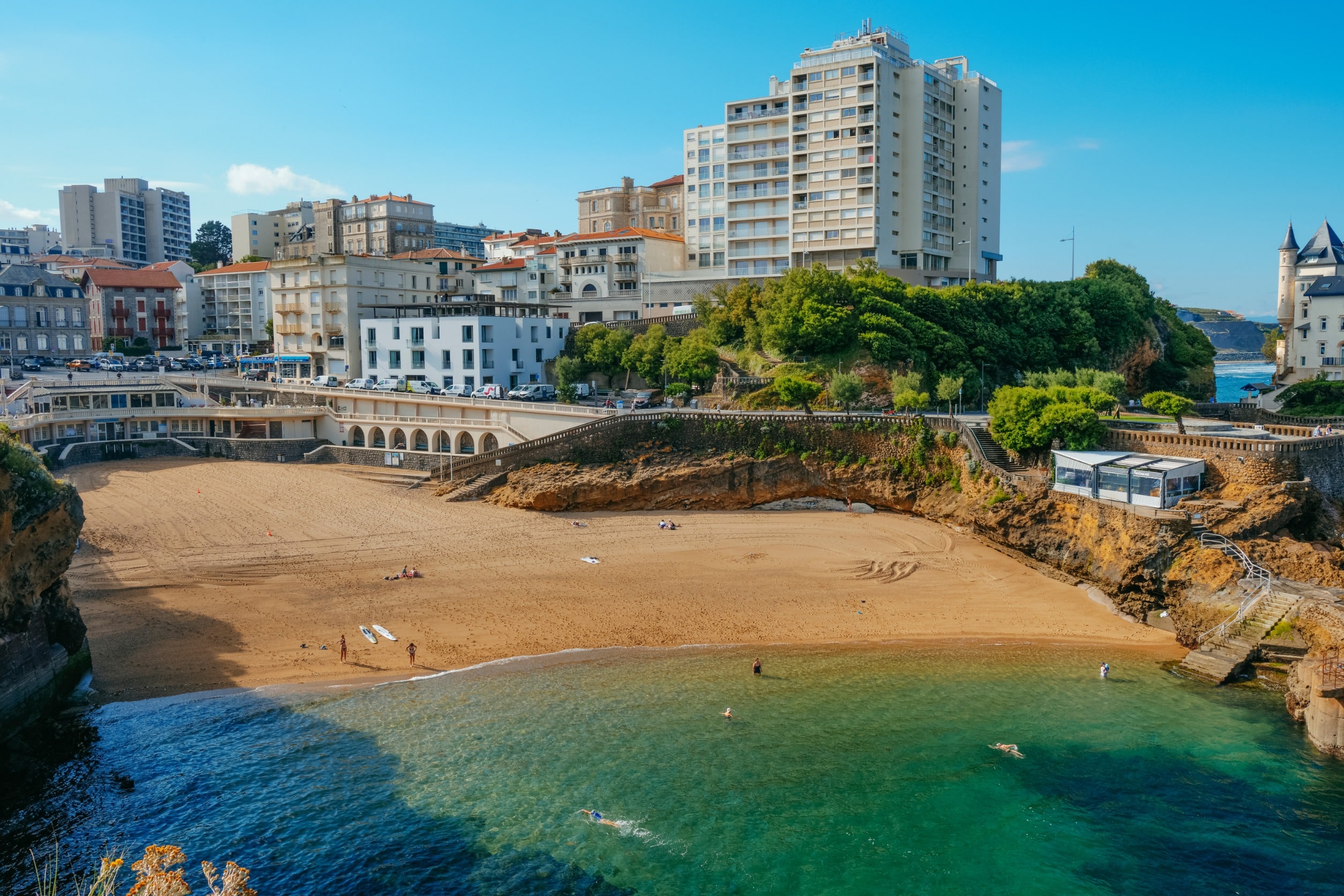 L’Immobilier à Biarritz : Un Marché en Pleine Ébullition